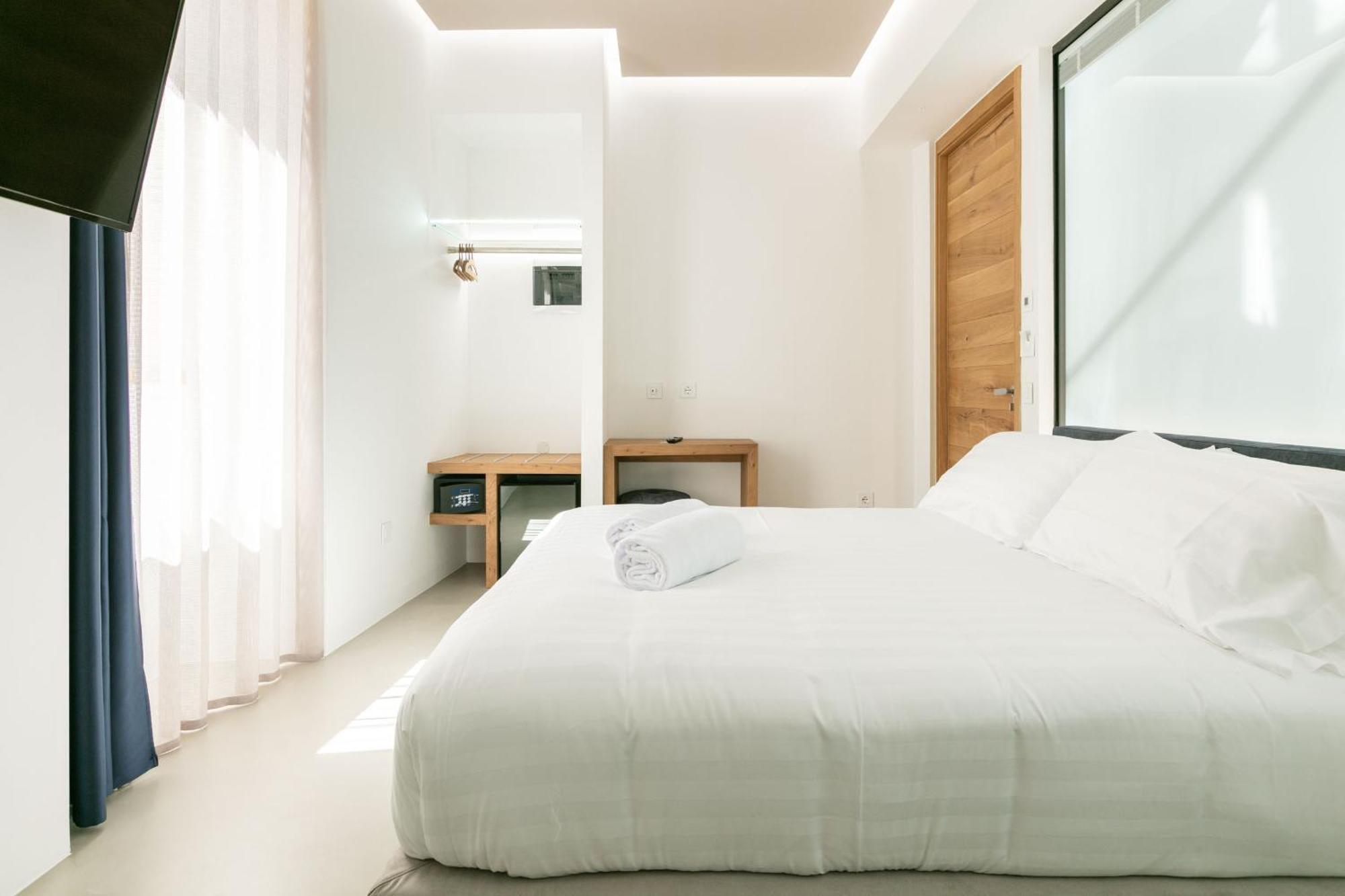 Domus Cavour Rooms&Suites Tirano Habitación foto